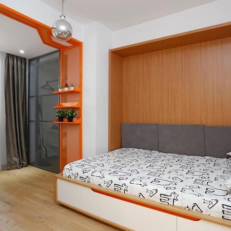 Platinum Apartment With 2 Bedrooms Бухарест Екстер'єр фото