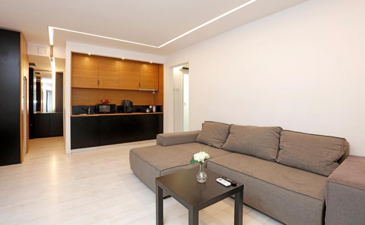 Platinum Apartment With 2 Bedrooms Бухарест Екстер'єр фото